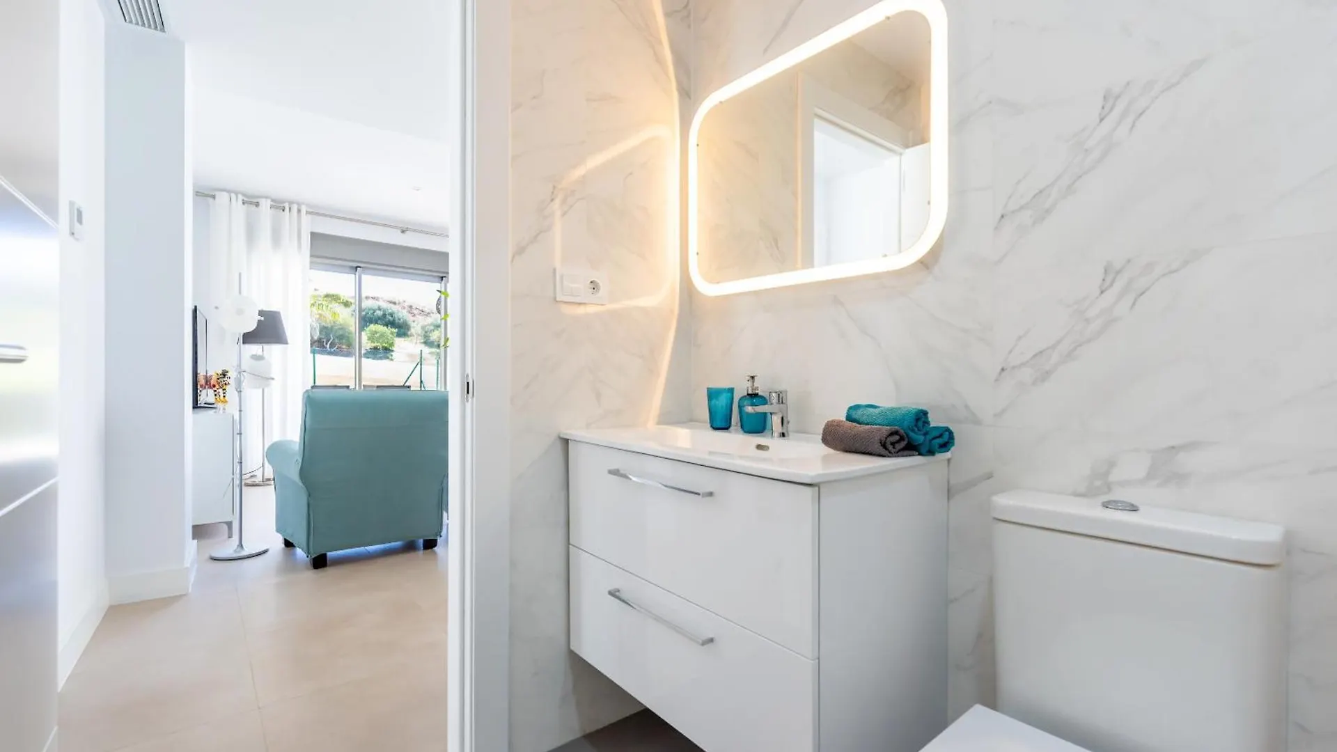Apartamento Bajo Luxury Golf Baviera Hills 54 Caleta De Velez Lägenhet