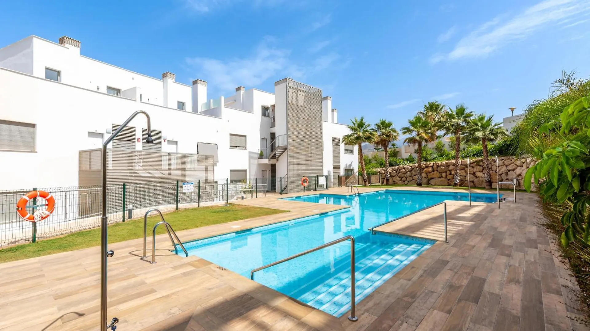 Lägenhet Apartamento Bajo Luxury Golf Baviera Hills 54 Caleta De Velez