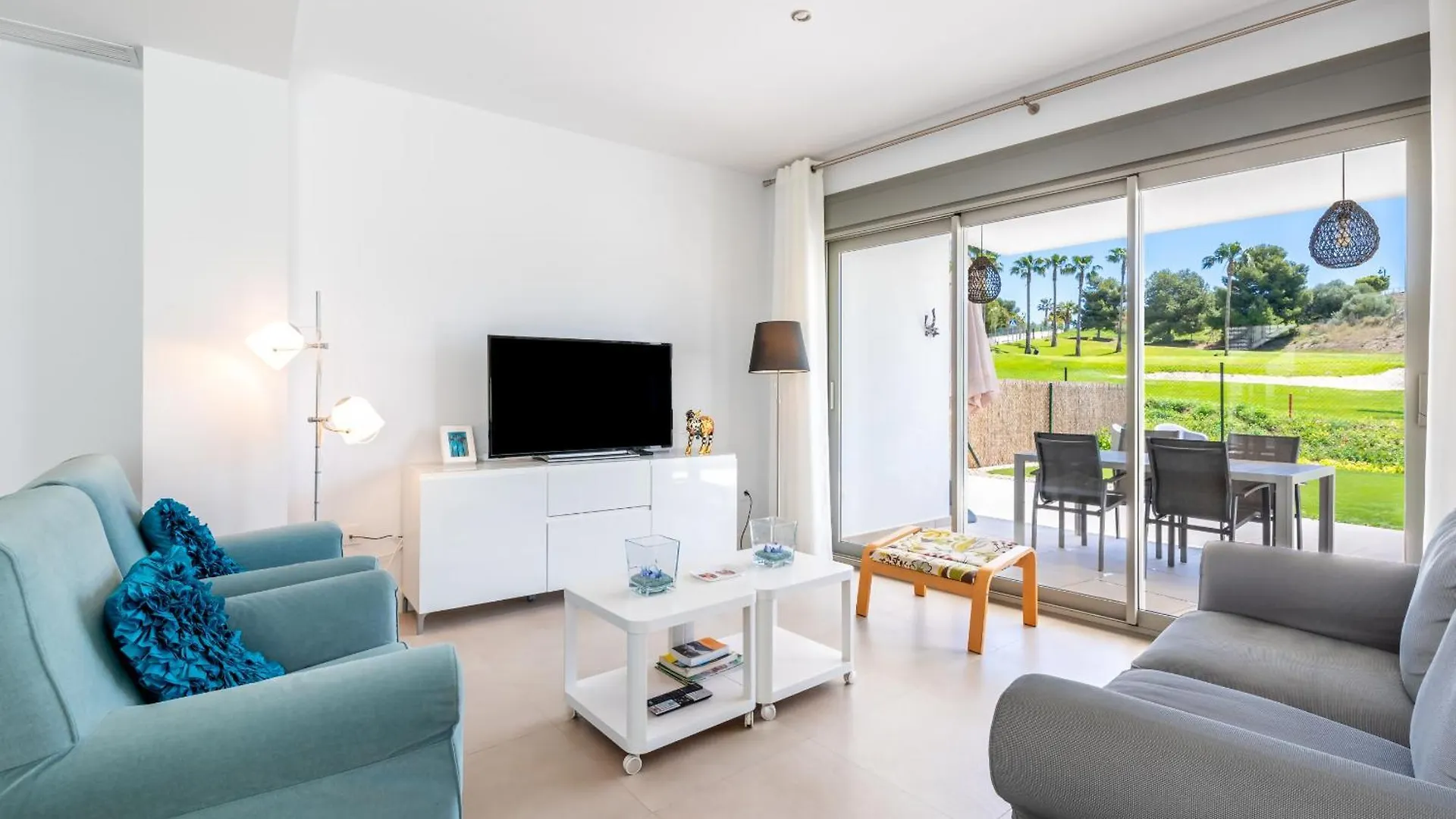 Apartamento Bajo Luxury Golf Baviera Hills 54 Caleta De Velez Španělsko